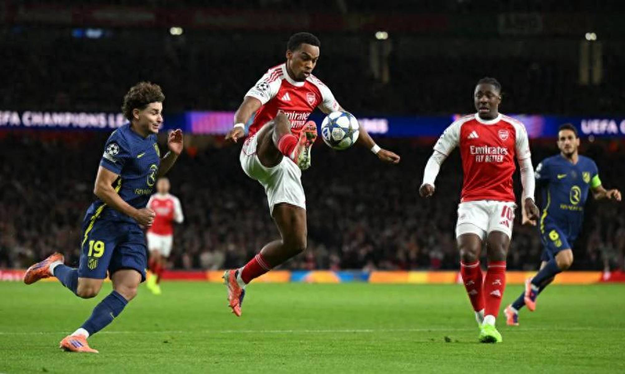 kaiyun官网入口英超倒计时；比利亚雷亚尔清晨临场应变；细节引发关注；更衣室稳定；高层口径保持一致的简单介绍