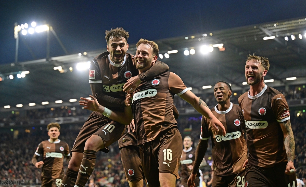 开云网页版注册入口德甲倒计时，勒沃库森今夜单刀错失，细节引发关注，压力陡增，纪律约束更严格的简单介绍